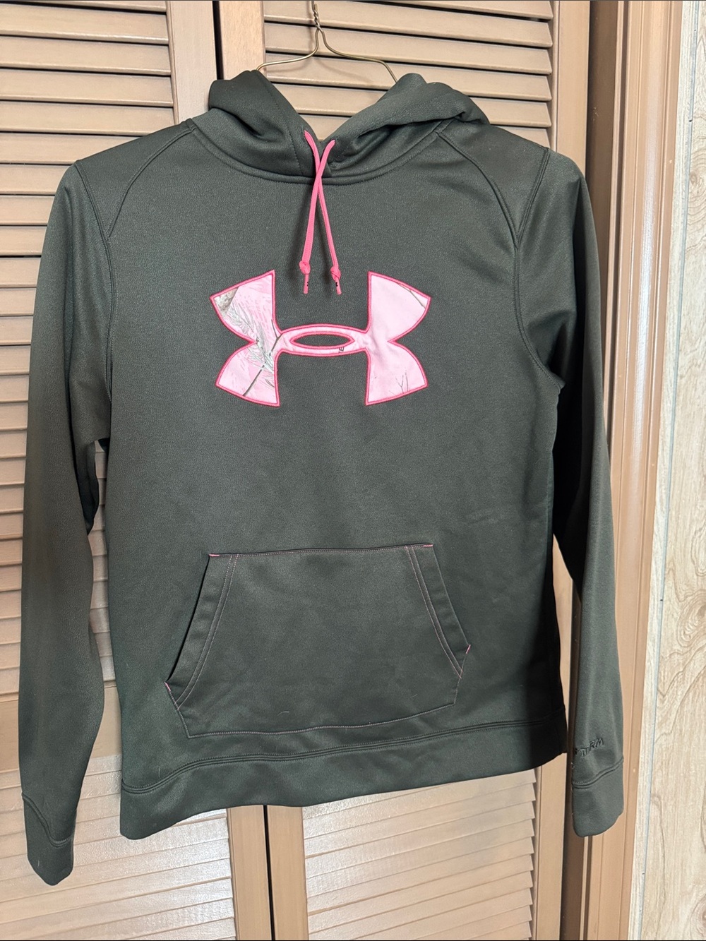 Under Armour Women's Green Hoodie with Pink Logo and Drawstrings